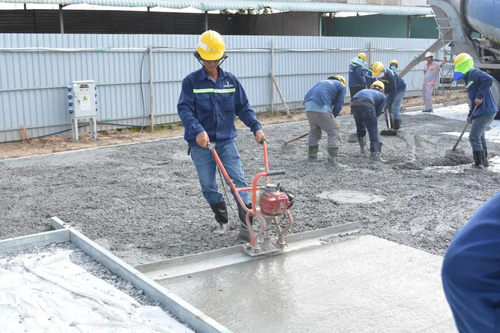 智能寄存柜技术解析：从硬件架构到社区自助存取场景的落地实践